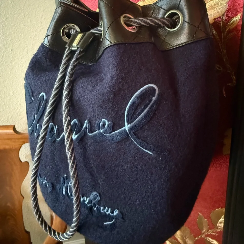 Authentic CHANEL CAMBON Blue Embroidery Matelasse Wool/Leather Bucket-bag-EUC💎 - Picture 13 of 15